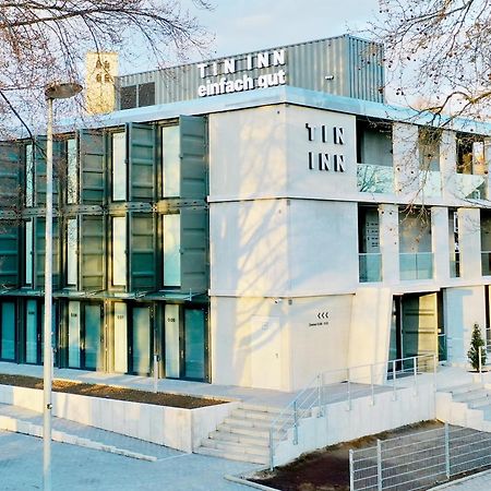 Tin Inn - Hueckelhoven - Das Hotel Aus Hochwertig Ausgebauten Ueberseecontainern Kültér fotó