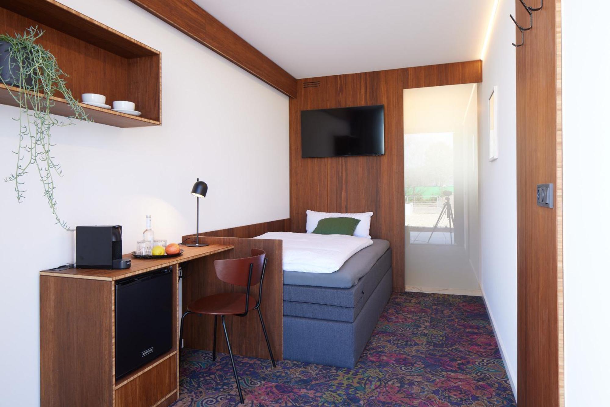 Tin Inn - Hueckelhoven - Das Hotel Aus Hochwertig Ausgebauten Ueberseecontainern Kültér fotó